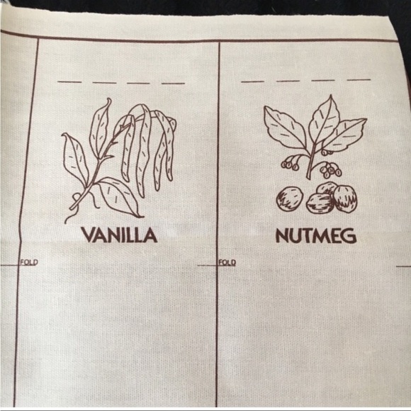 THE CREATIVE CIRCLE Stitchery Kit Kitchen Spice Sacks - Picture 8 of 9